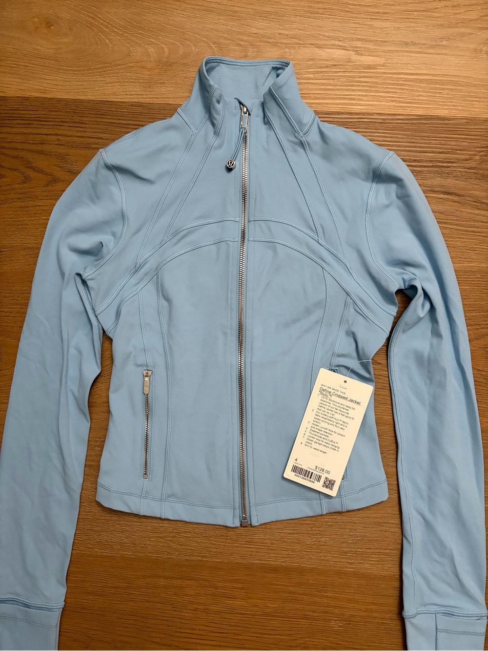 Lululemon Define Cropped Jacket NWT size 4